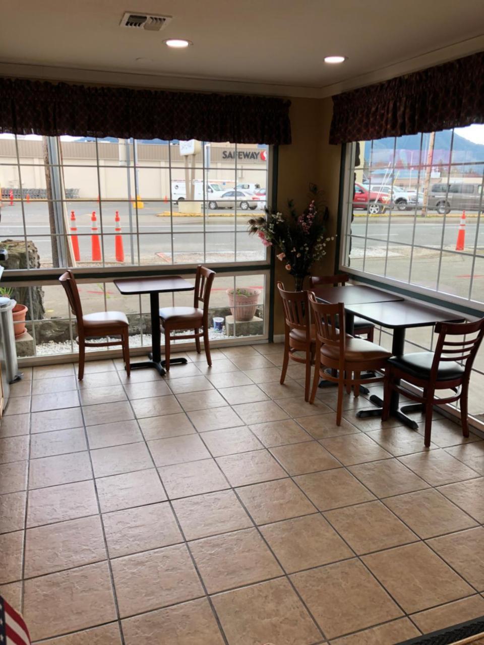 Knights Inn Motel Grants Pass Exteriér fotografie